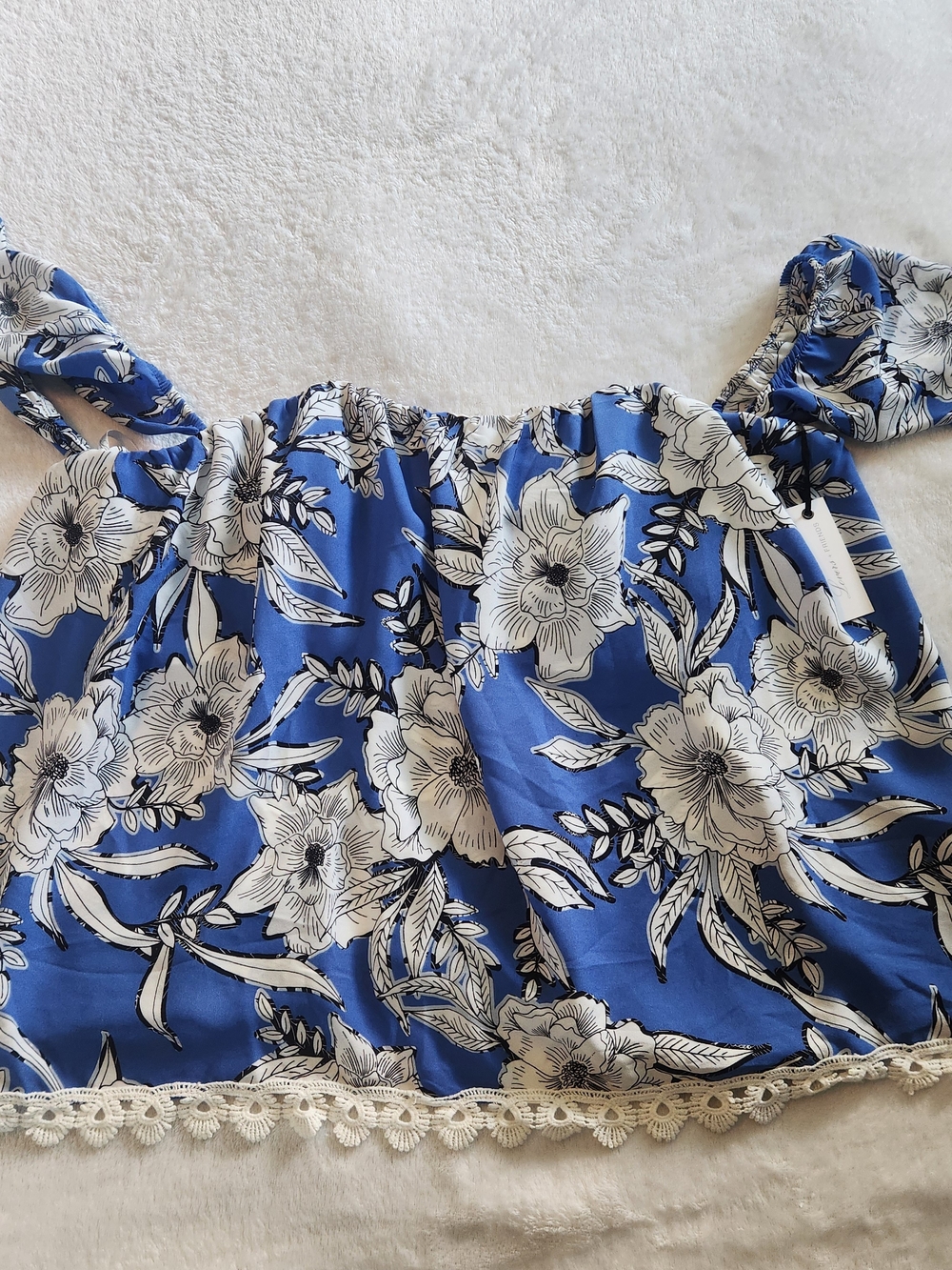 Lovers + Friends Life's A Beach Floral Off-the-shoulder Blouse Size M